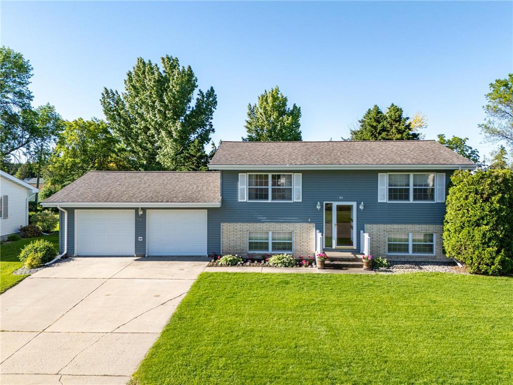 520 4th Avenue NE Crookston MN 56716 6677850 image1