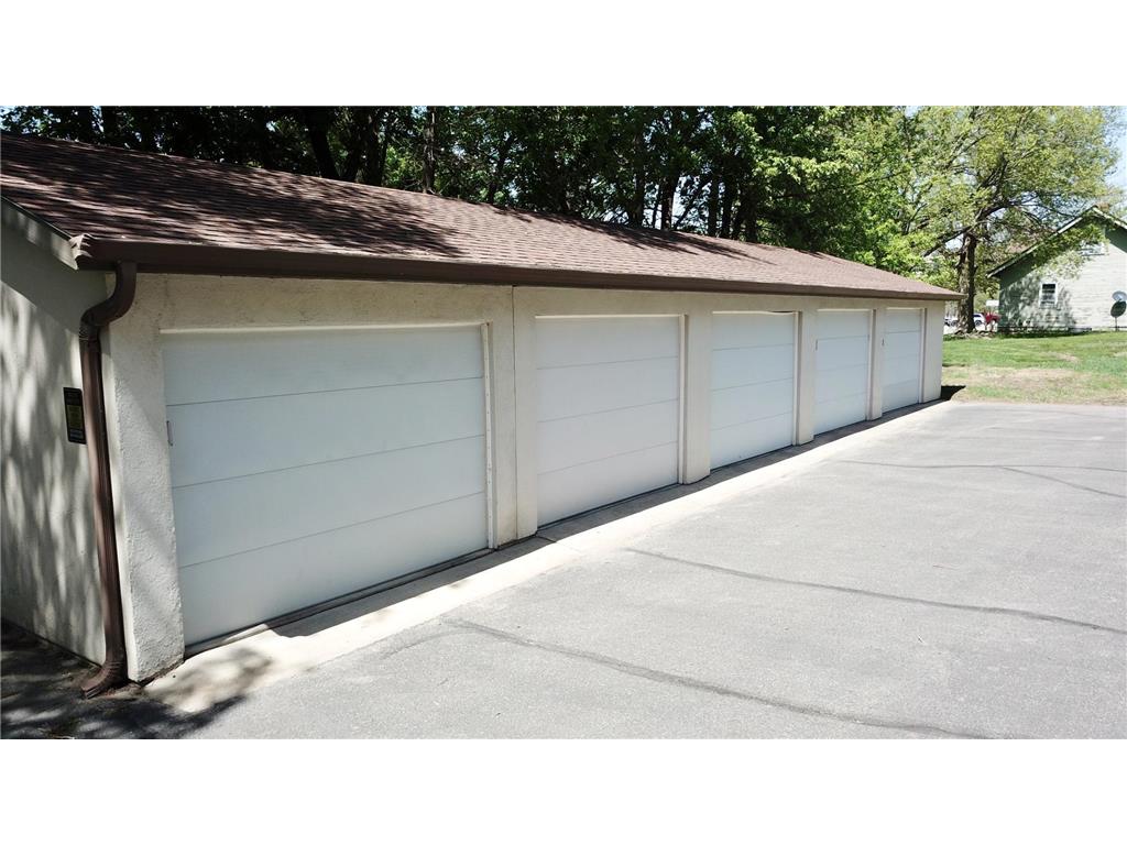520 5th Street SW #317 Willmar MN 56201 7076391 image55