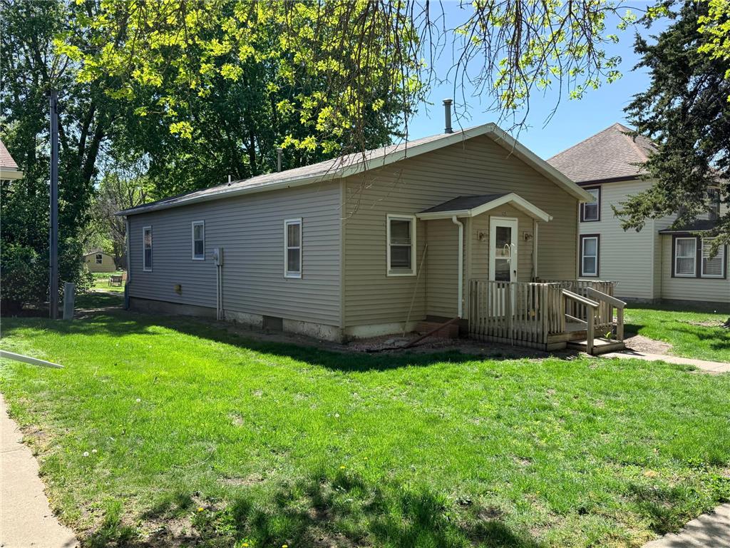520 6th Street Walnut Grove MN 56180 7076413 image1