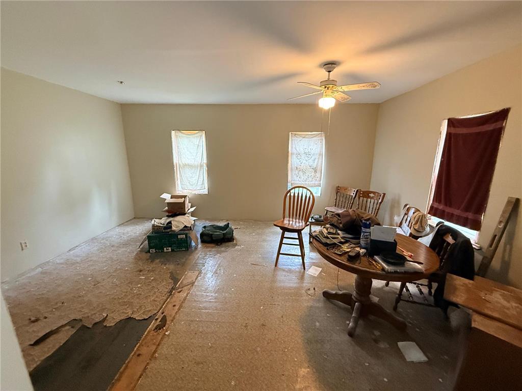 520 6th Street Walnut Grove MN 56180 7076413 image5