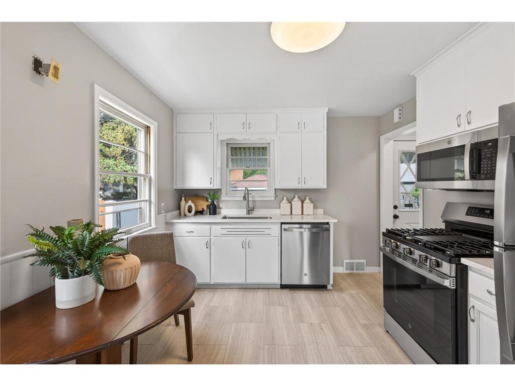 520 7th Avenue S South Saint Paul MN 55075 7080811 image12