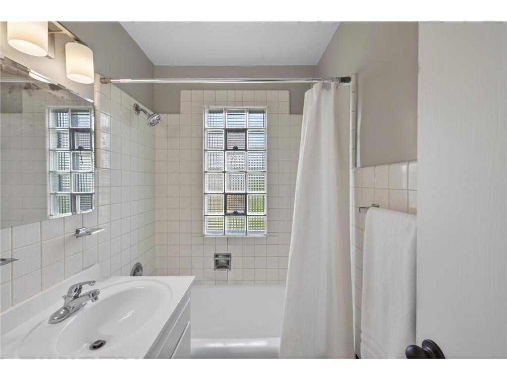520 7th Avenue S South Saint Paul MN 55075 7080811 image22