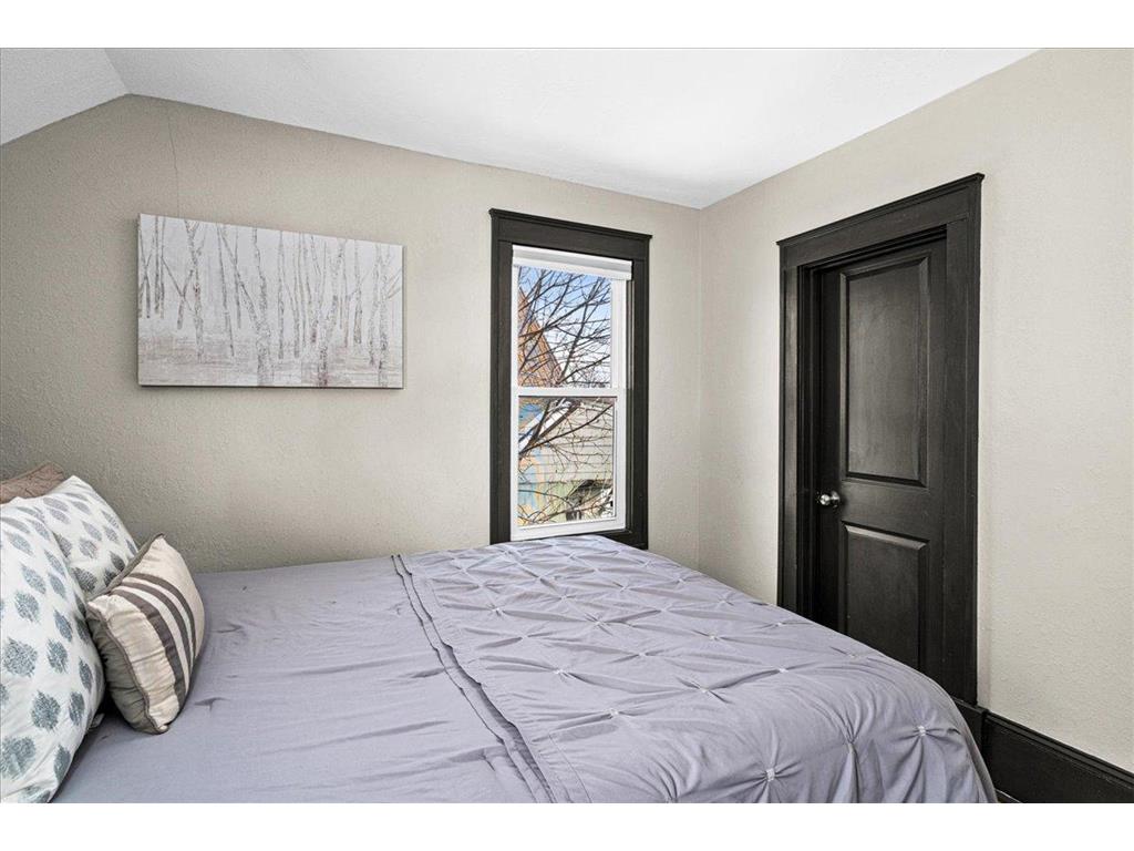 520 7th Avenue Two Harbors MN 55616 7079068 image17