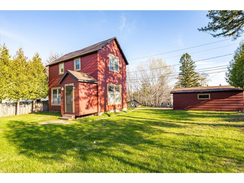 520 7th Avenue Two Harbors MN 55616 7079068 image2