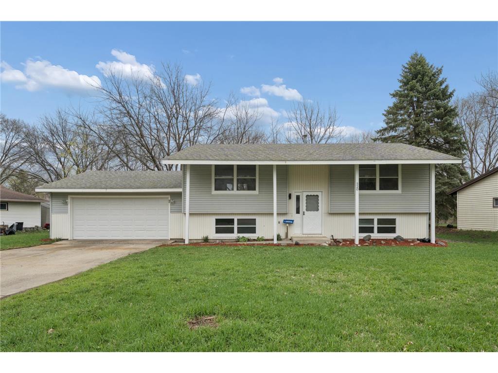 520 8th Avenue NW Waseca MN 56093 7041617 image1