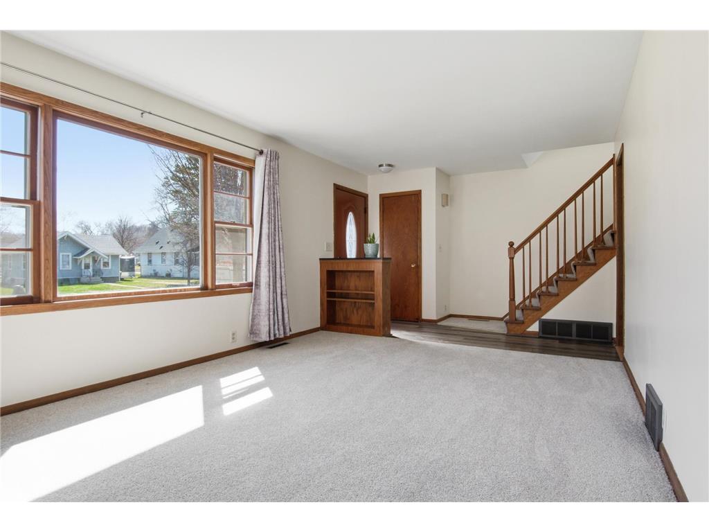 520 Ann Street SE Willmar MN 56201 7058290 image3