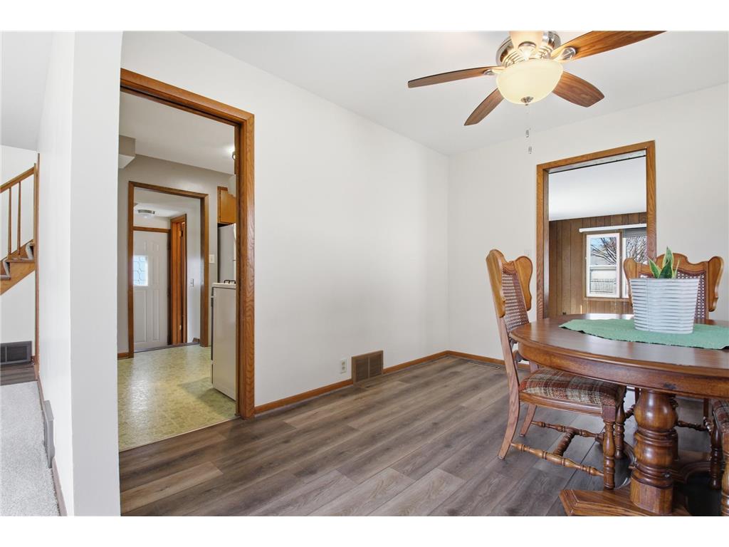 520 Ann Street SE Willmar MN 56201 7058290 image8
