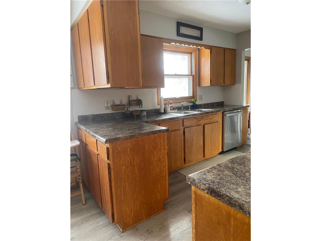 520 E 5th Street Litchfield MN 55355 6774512 image4