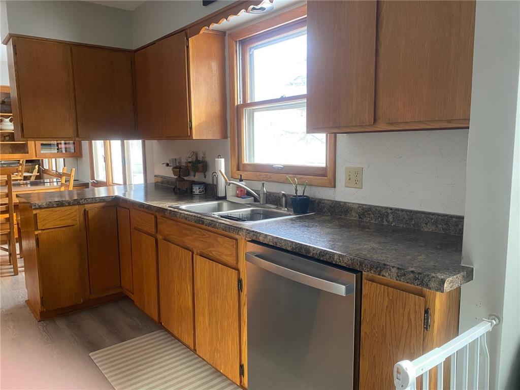 520 E 5th Street Litchfield MN 55355 6774512 image5