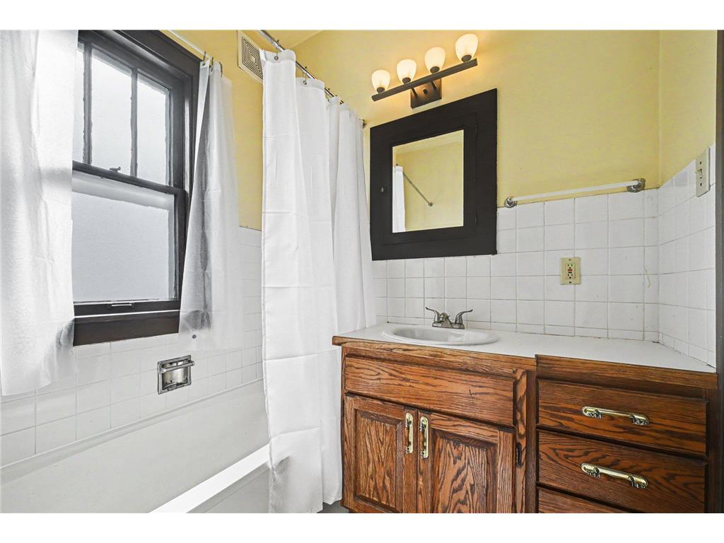 520 E 7th Street Red Wing MN 55066 7079288 image24