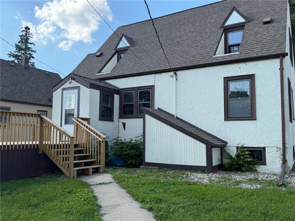 520 E Blue Earth Avenue Fairmont MN 56031 7012303 image3