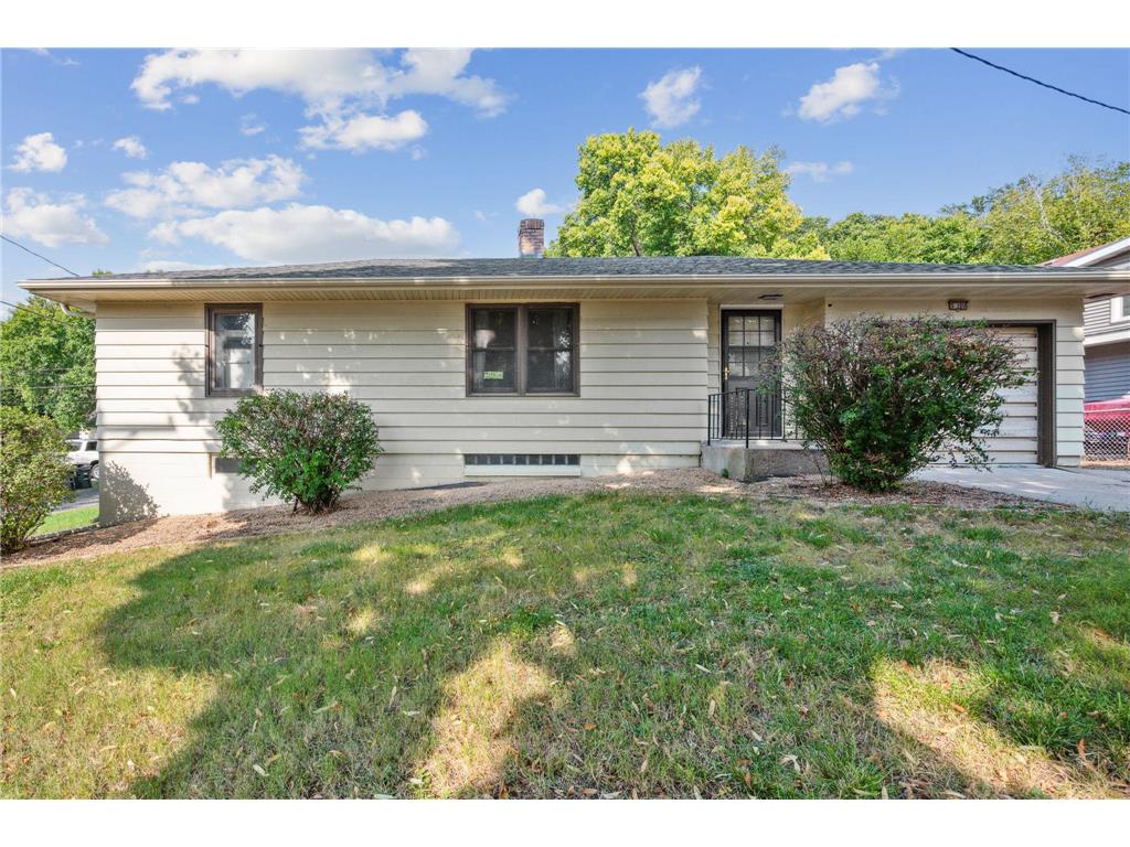 520 E Elm Street Mankato MN 56001 6602313 image1