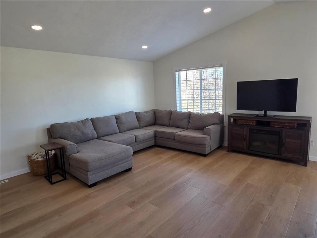 520 Elliot Drive SE Grand Meadow MN 55936 7057285 image10