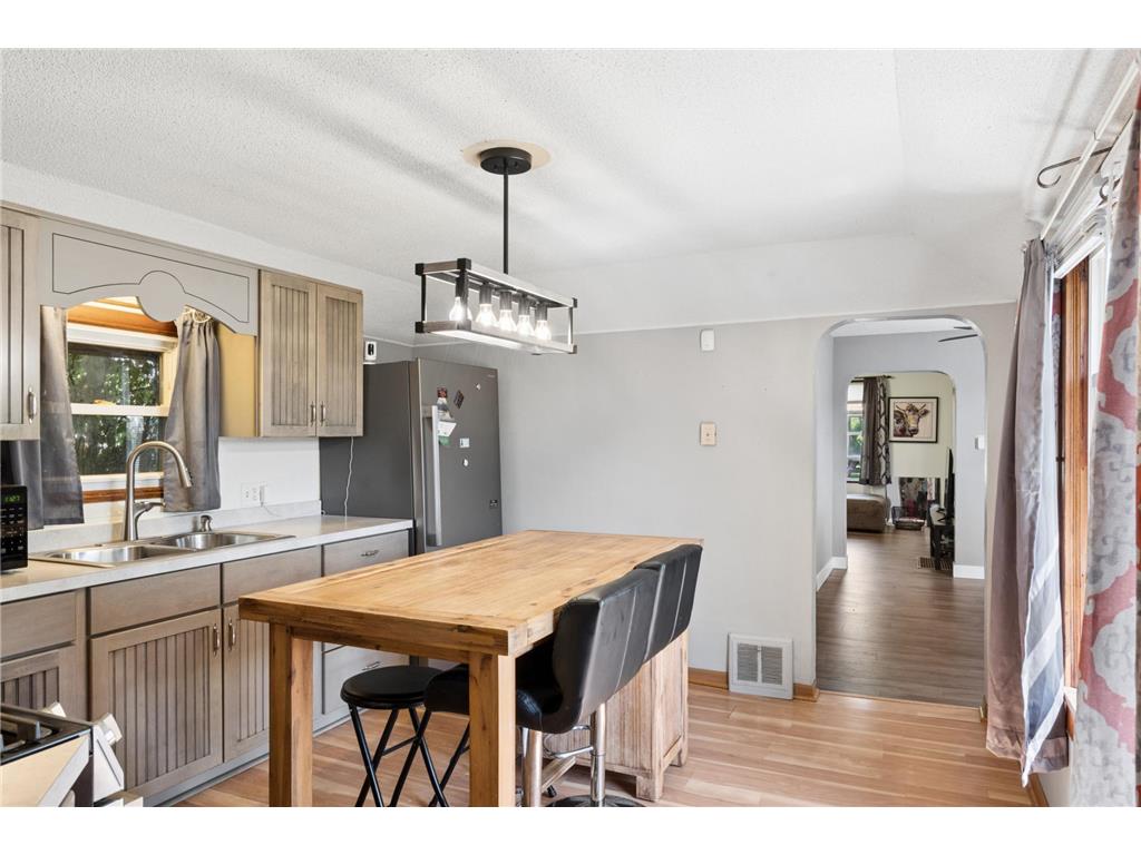520 Fred Street Saint Paul MN 55130 7105418 image8