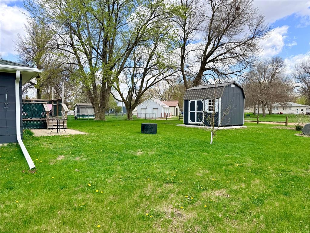 520 Frontier Road Brewster MN 56119 7060621 image33