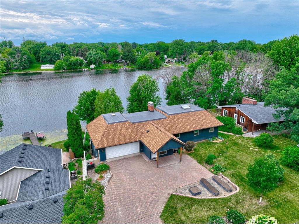 520 Glenbrook Avenue N Oakdale MN 55128 - Tanners 7098927 image1