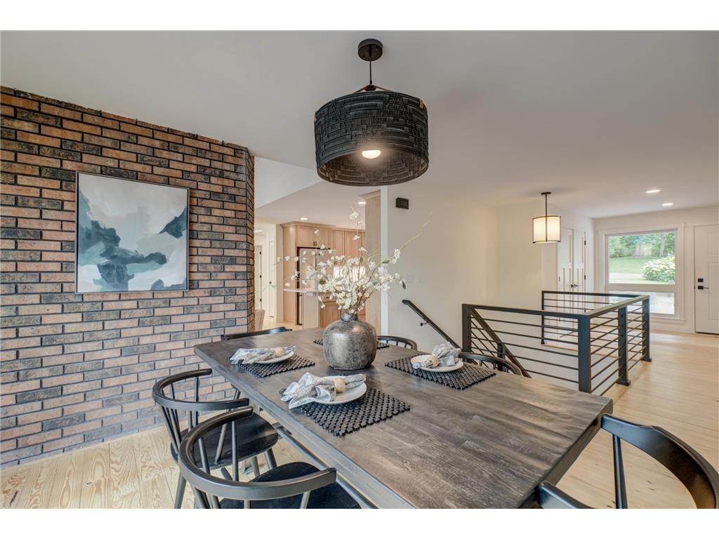 520 Glenbrook Avenue N Oakdale MN 55128 - Tanners 7098927 image12