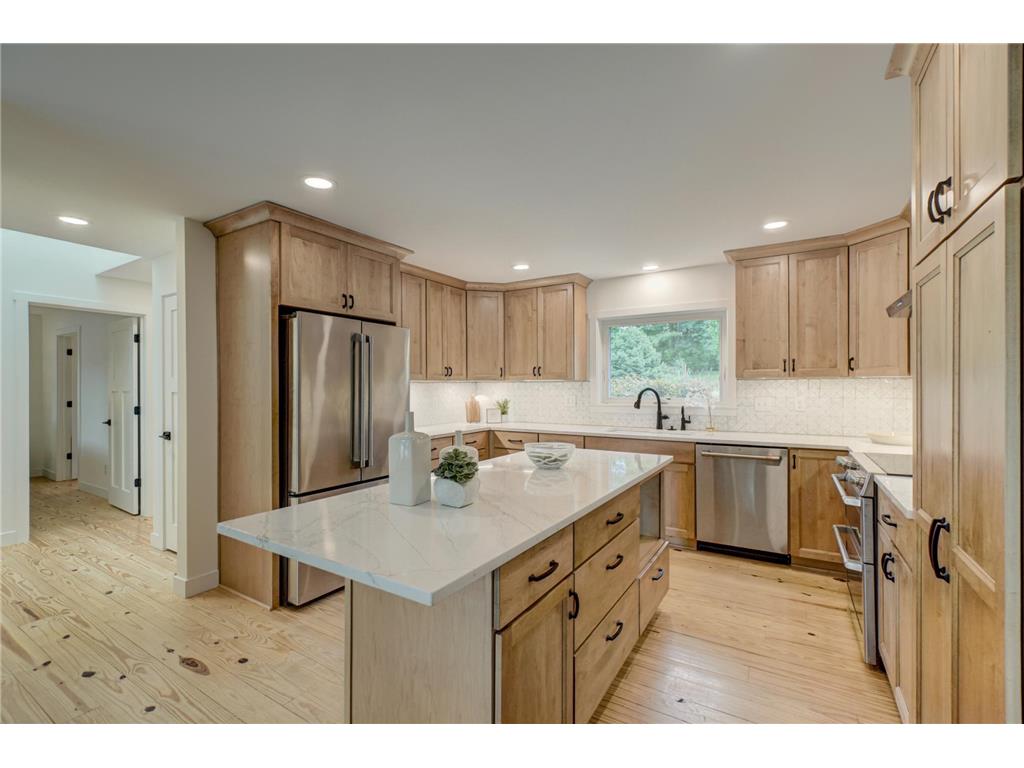520 Glenbrook Avenue N Oakdale MN 55128 - Tanners 7098927 image22