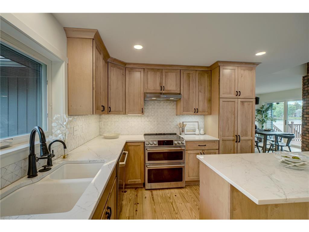 520 Glenbrook Avenue N Oakdale MN 55128 - Tanners 7098927 image28