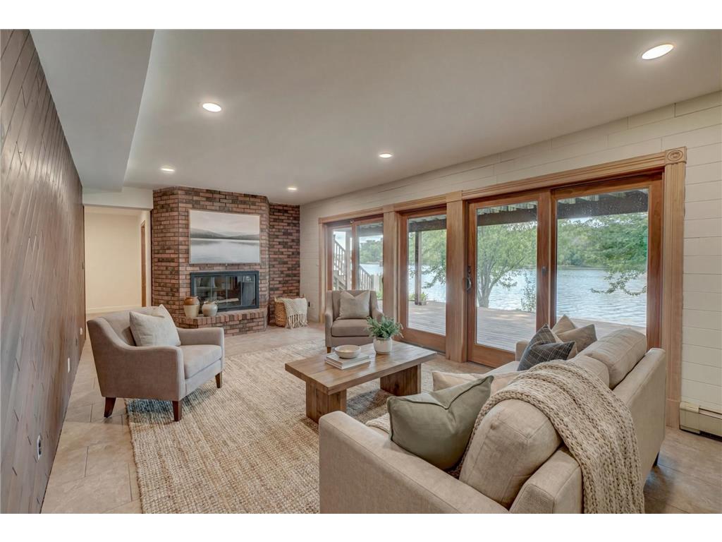 520 Glenbrook Avenue N Oakdale MN 55128 - Tanners 7098927 image49