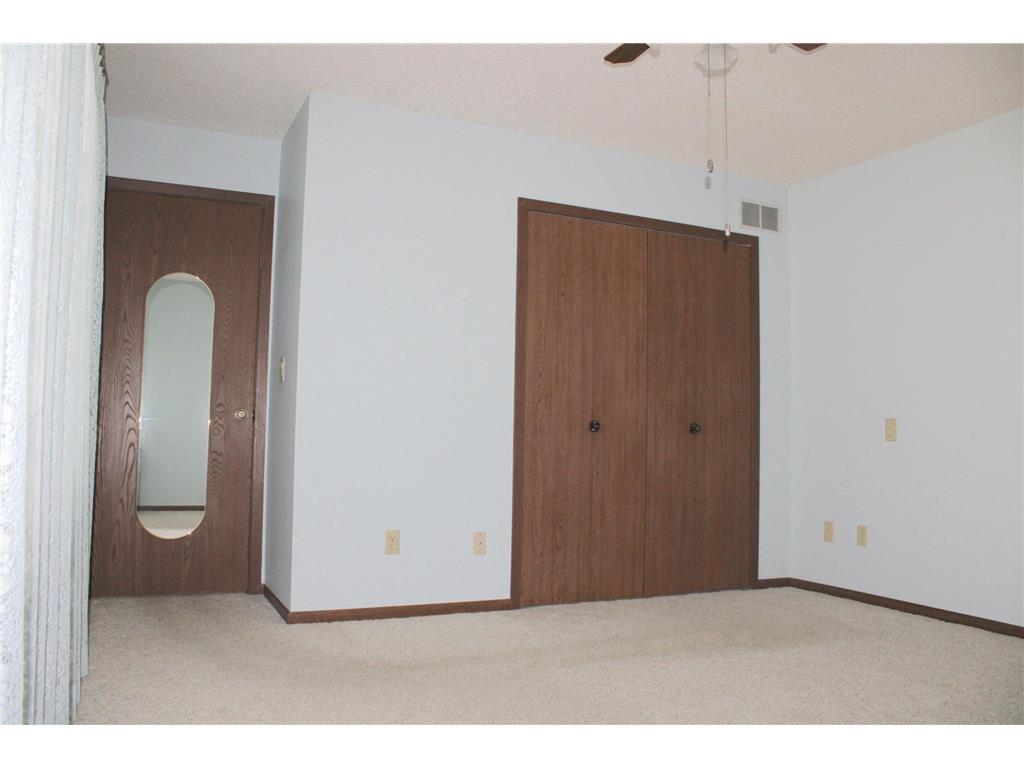 520 Graham Street SW Hutchinson MN 55350 6815207 image11
