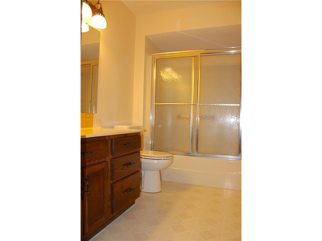 520 Graham Street SW Hutchinson MN 55350 6815207 image14