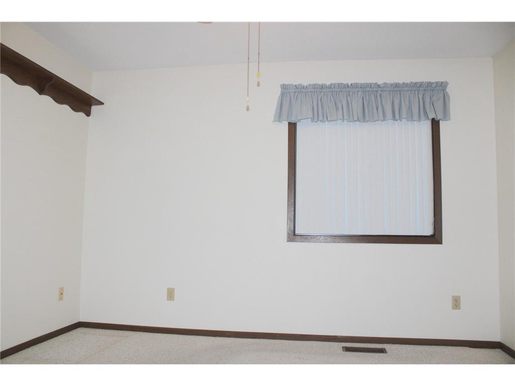 520 Graham Street SW Hutchinson MN 55350 6815207 image15