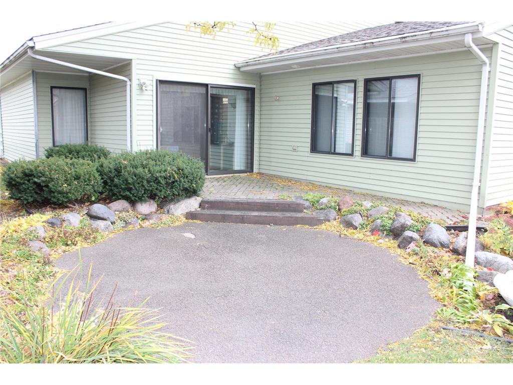 520 Graham Street SW Hutchinson MN 55350 6815207 image2