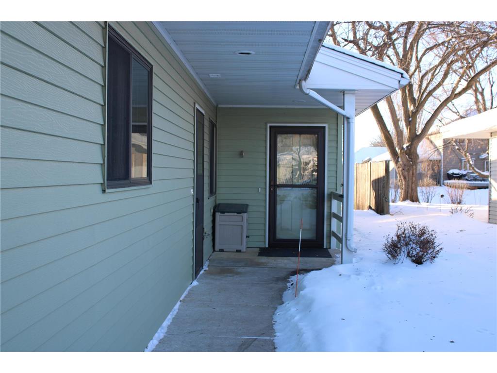520 Graham Street SW Hutchinson MN 55350 6815207 image27