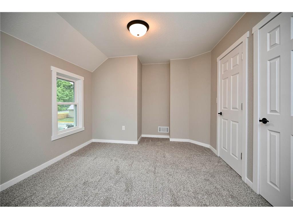 520 Hamilton Street Winona MN 55987 7090097 image18