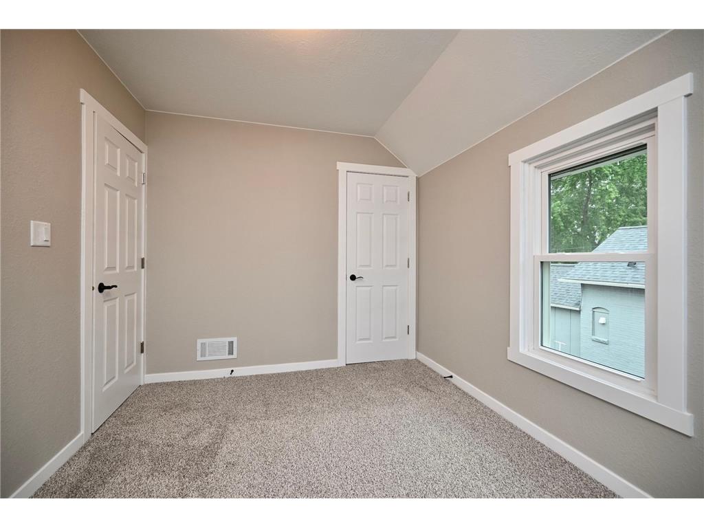 520 Hamilton Street Winona MN 55987 7090097 image20