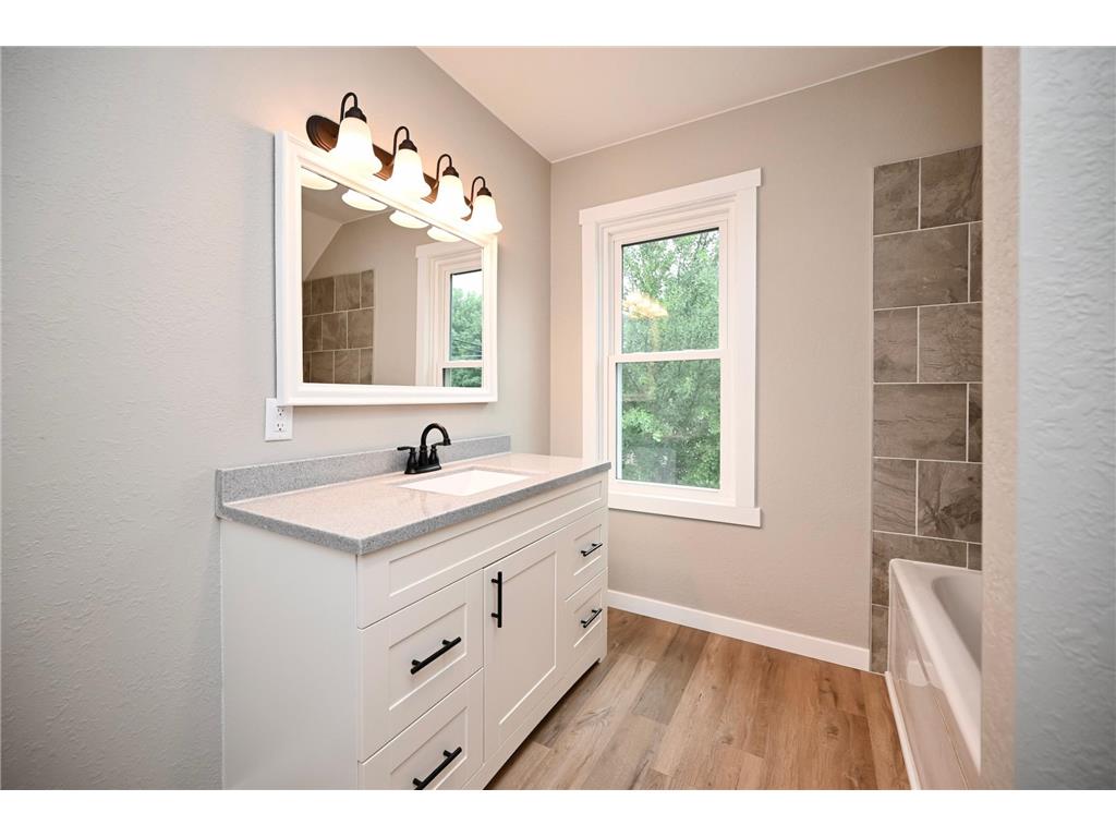 520 Hamilton Street Winona MN 55987 7090097 image22