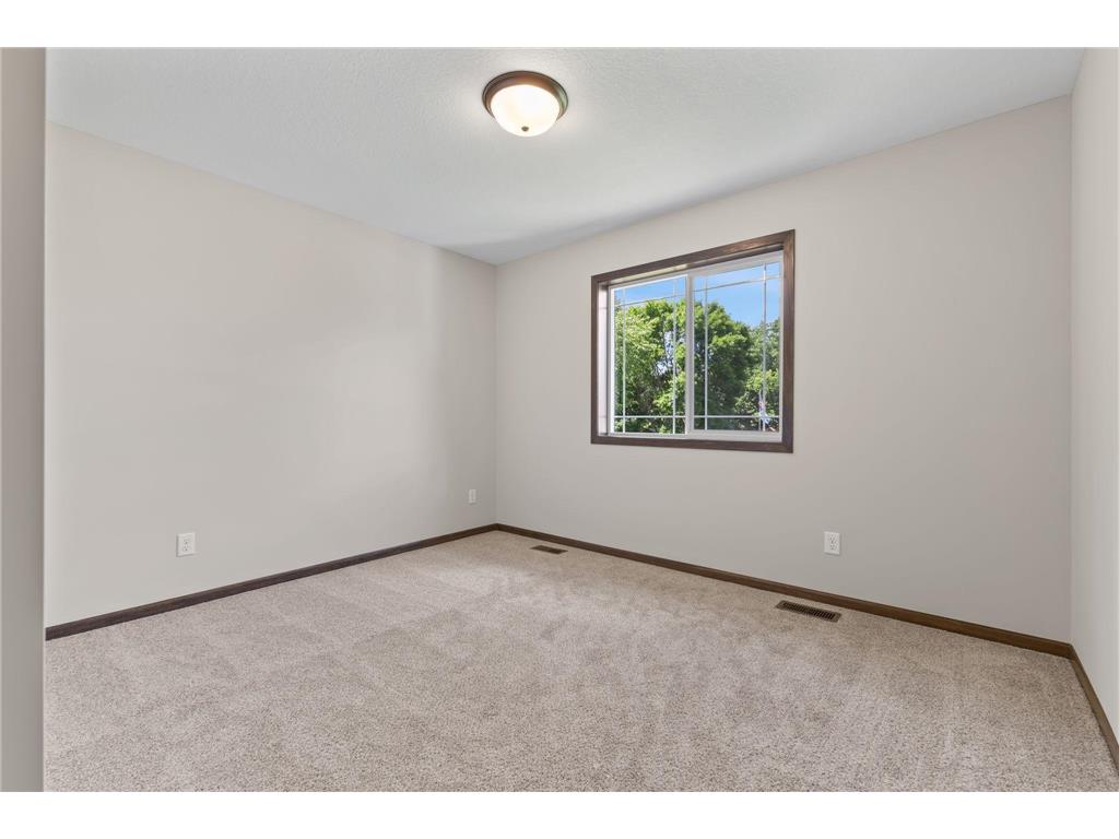 520 Lois Lane Lino Lakes MN 55014 7096041 image18