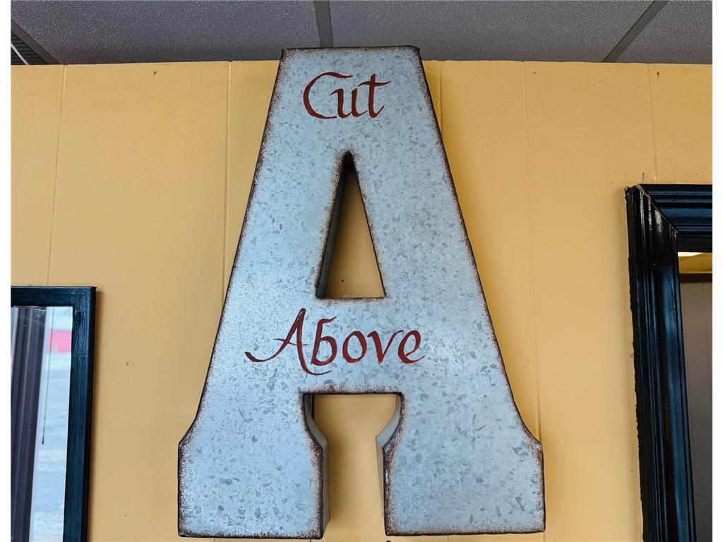 520 Main Street W Onamia MN 56359 7003014 image3