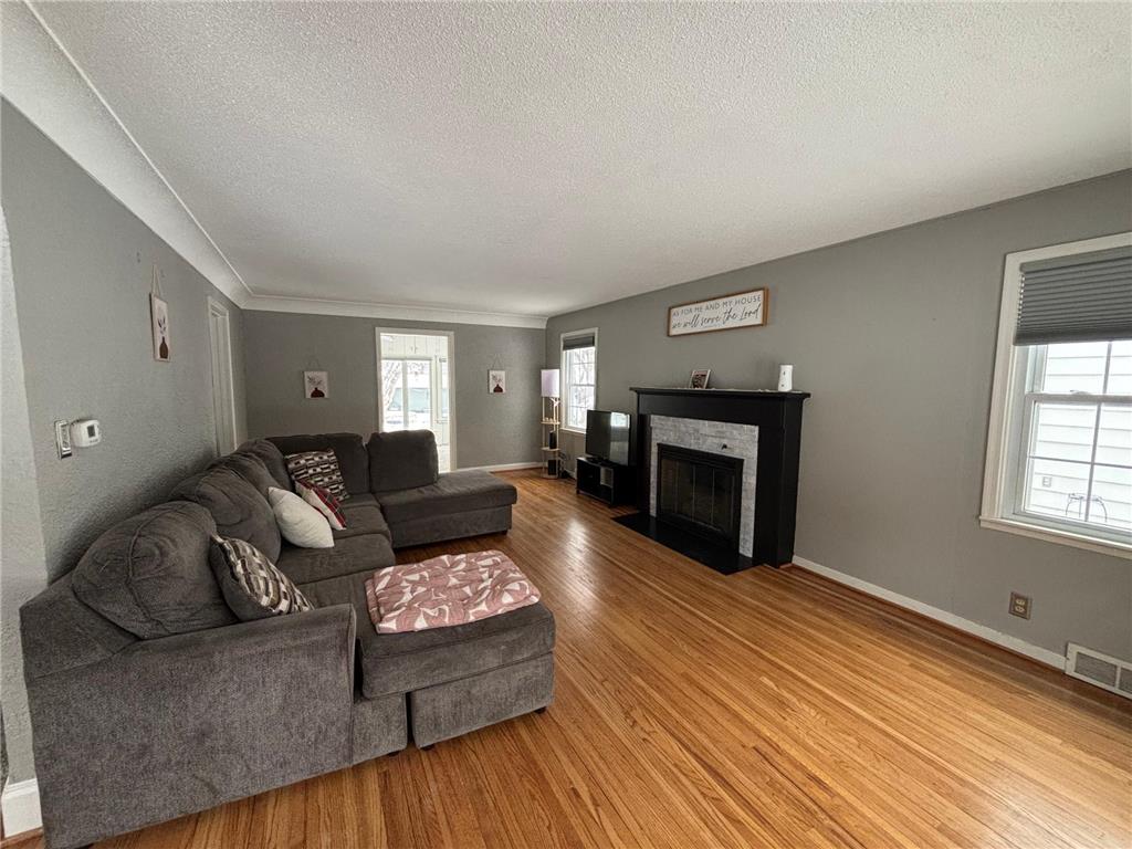520 N 9th Street Montevideo MN 56265 7012450 image4