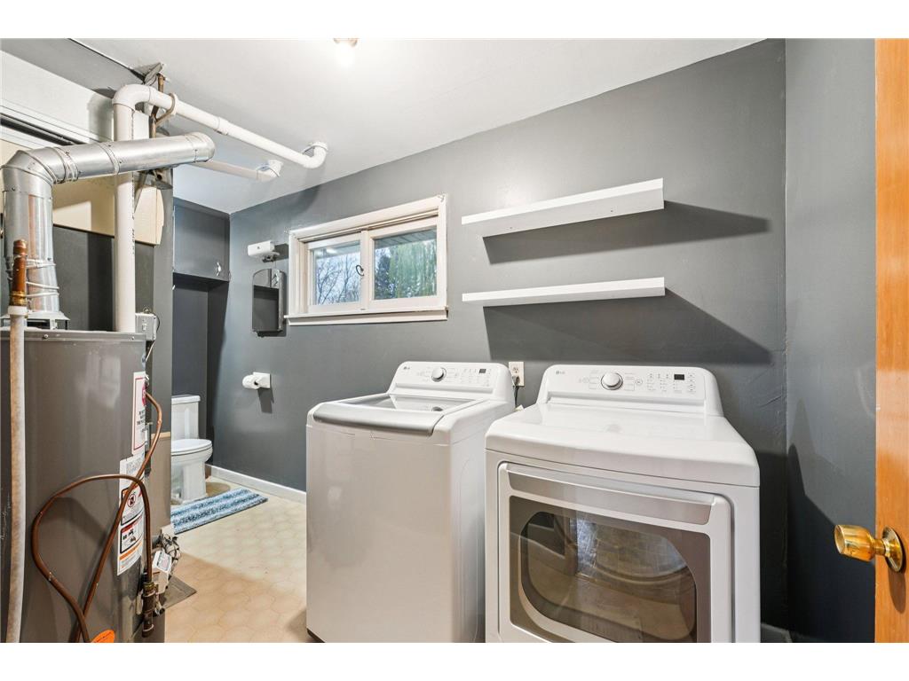 520 Park Island Road Center City MN 55012 - South Center Lake 6811907 image16