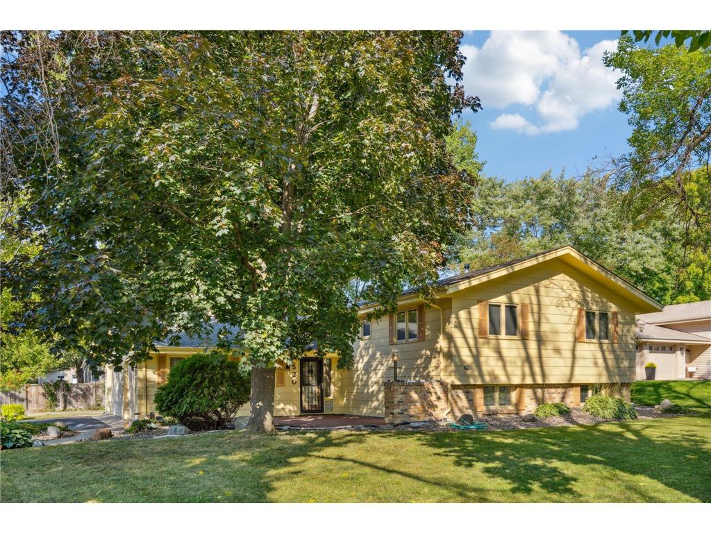 520 Quebec Avenue S Golden Valley MN 55426 6418615 image1