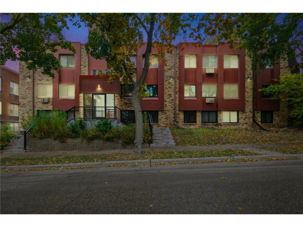 520 Ridgewood Avenue #107 Minneapolis MN 55403 6816250 image18
