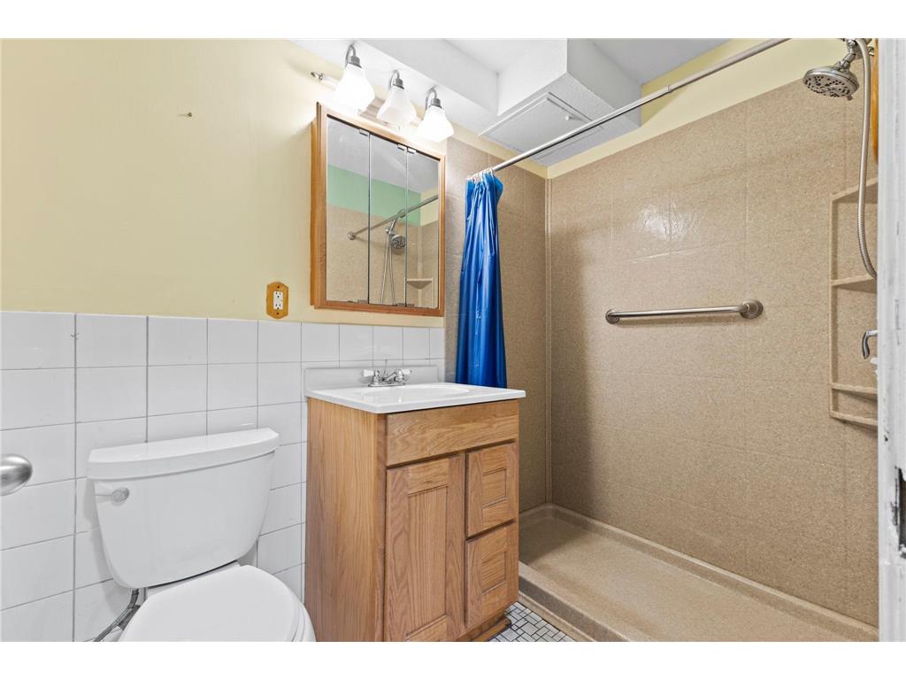 520 Ridgewood Avenue #4 Minneapolis MN 55403 7044161 image14