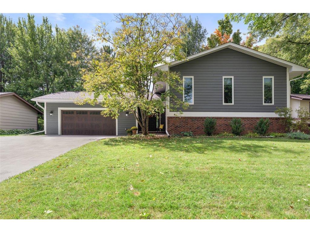 520 River Hills Drive River Falls WI 54022 6785051 image1