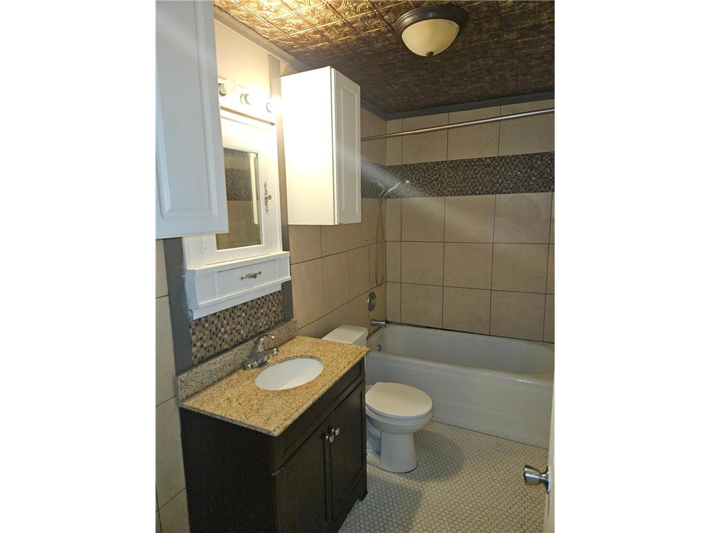 520 S 2nd Street Mankato MN 56001 7025043 image26