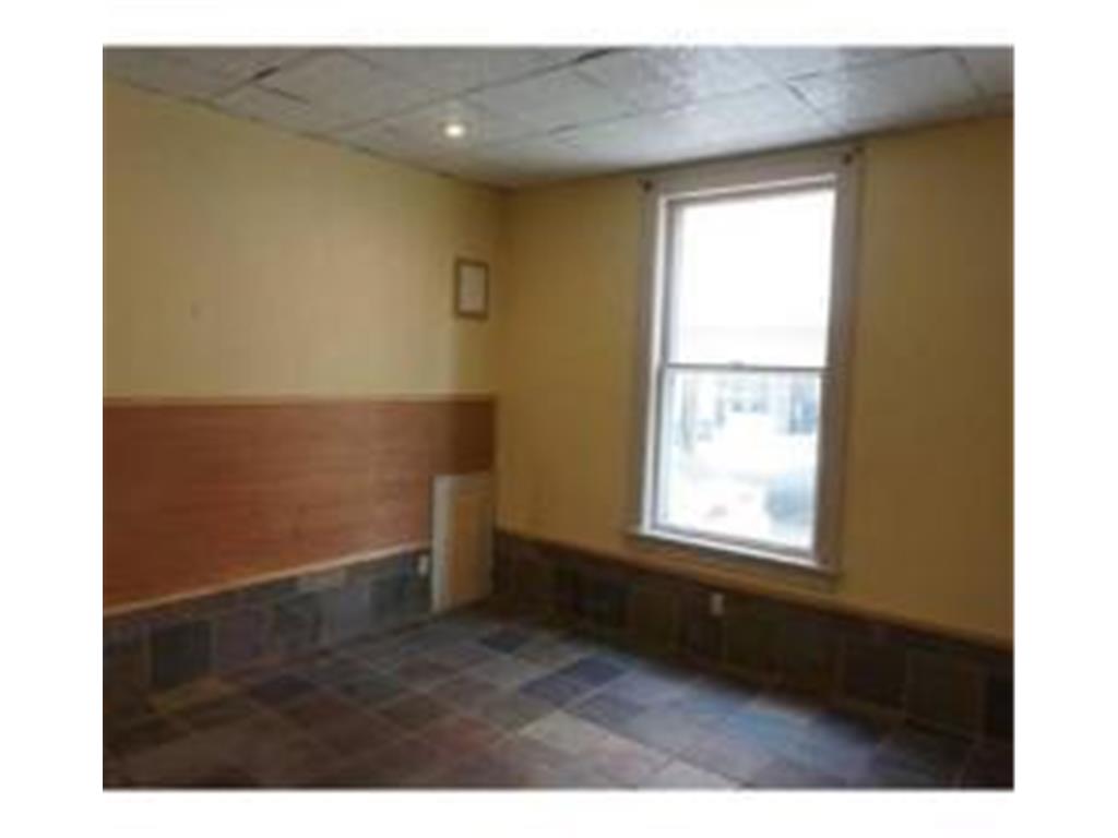 520 S 2nd Street Mankato MN 56001 7025043 image28