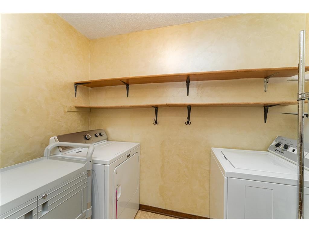 520 State Street West Concord MN 55985 6730905 image16