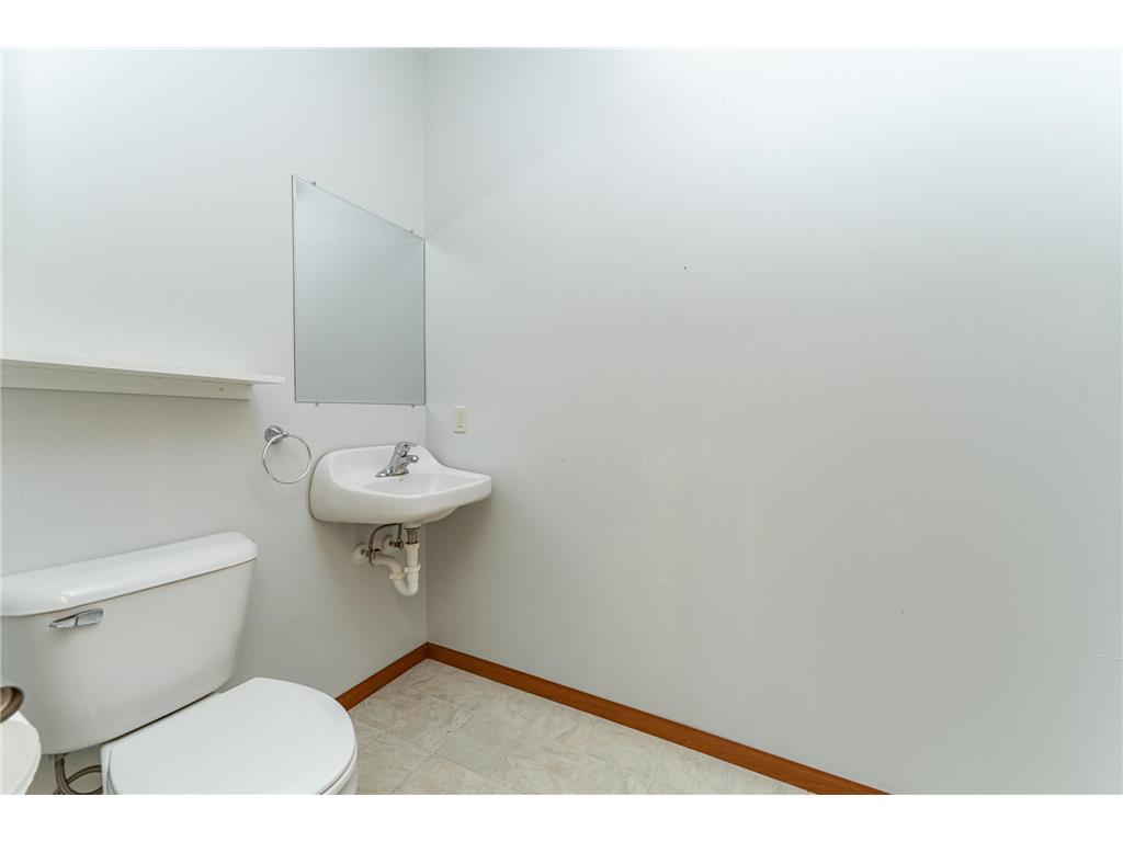 520 State Street West Concord MN 55985 6730905 image18