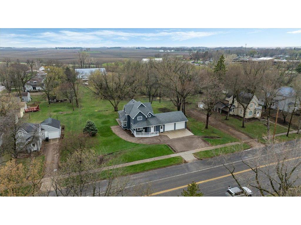 520 W 1st Street S Cottonwood MN 56229 6714475 image1