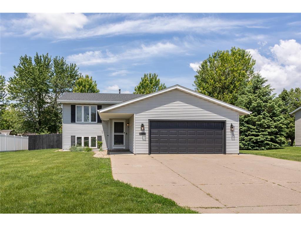 520 W Harrison Street Lake City MN 55041 6728048 image1