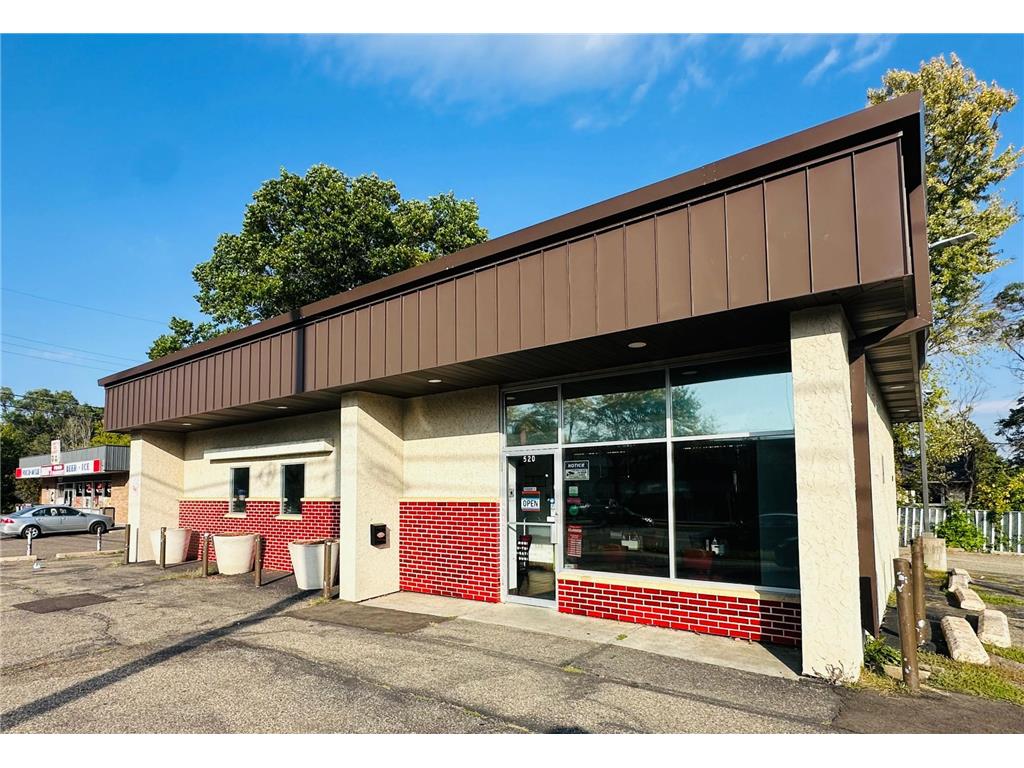 520 White Bear Avenue N Saint Paul MN 55106 6799504 image1