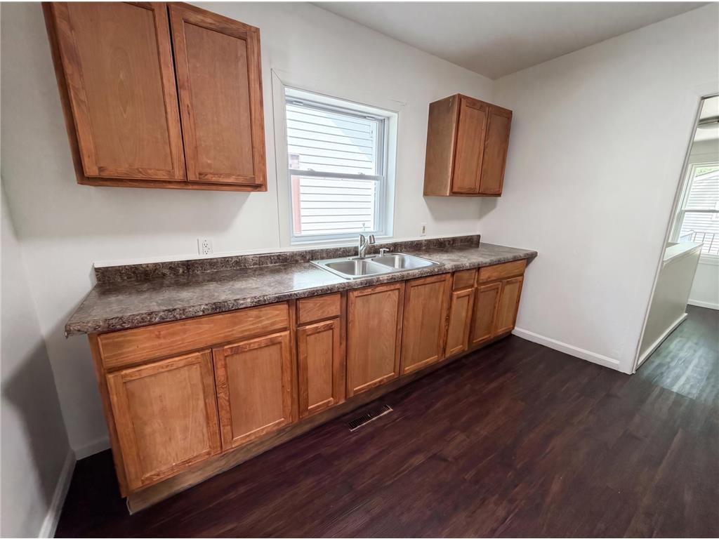 5200 Camden Avenue N Minneapolis MN 55430 7086467 image10