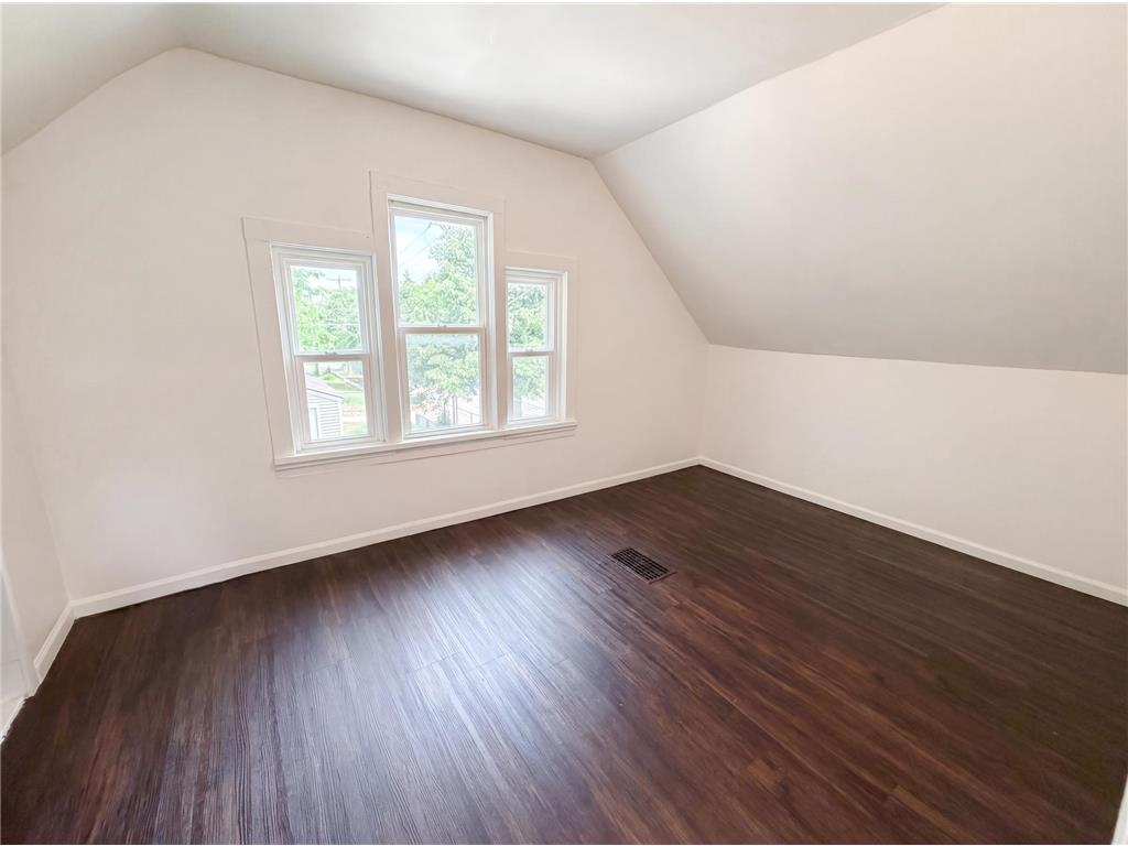 5200 Camden Avenue N Minneapolis MN 55430 7086467 image16