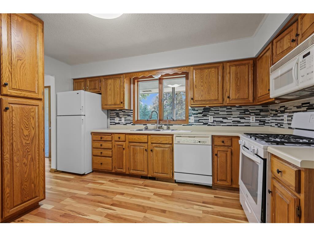 5200 W 135th Street Savage MN 55378 7113709 image11